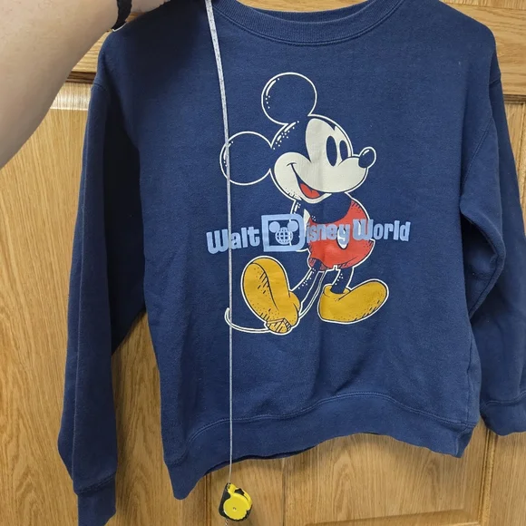Vintage Walt Disney World Youth Sweatshirt - Picture 4 of 9